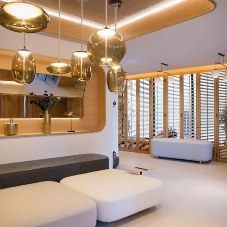 Myr Puerta Serranos Hotel Valencia