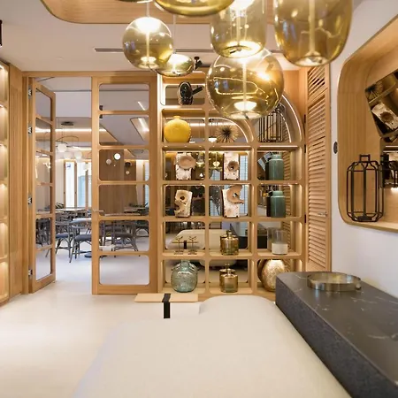 Myr Puerta Serranos Walencja