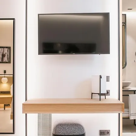 Myr Puerta Serranos 4*