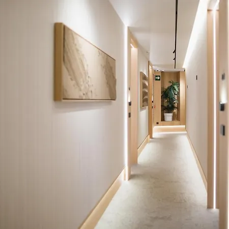 Hotel Puerta Serranos 4 Sup